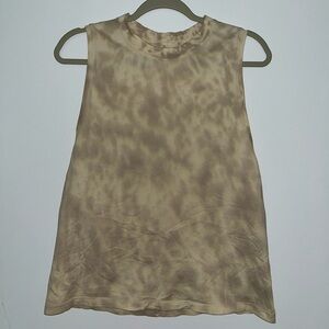 Lululemon workout Tank